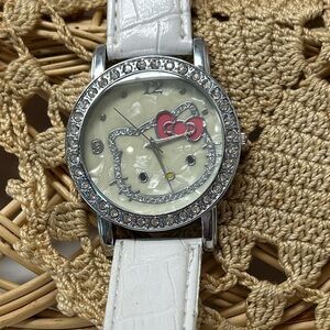 Hello Kitty White and Silver Watch